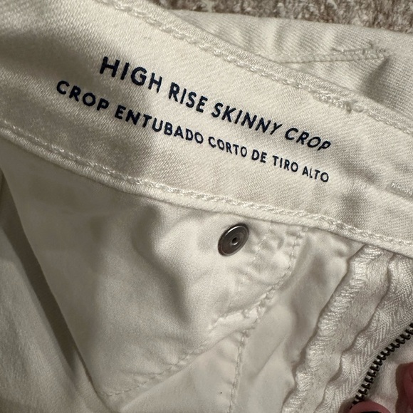 Universal Thread Women's Straight Leg White Jeans - Picture 3 of 6